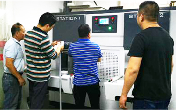 珍珠棉粘合機(jī)試機(jī)